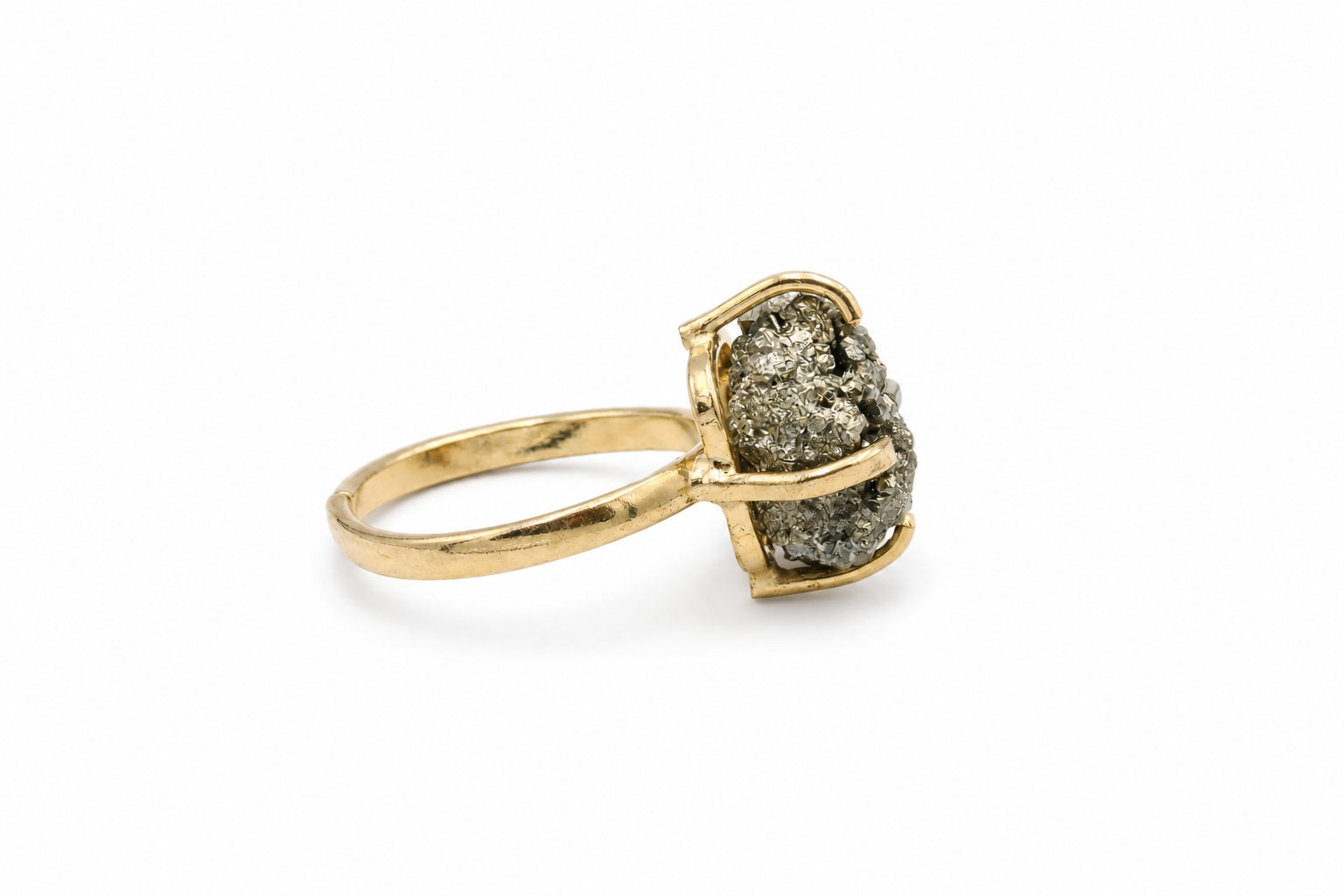 Ring Pyritt på ringbånd