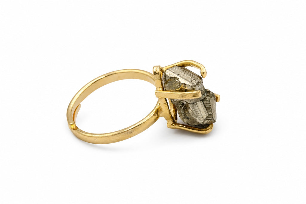 Ring Pyrit auf Ringschiene