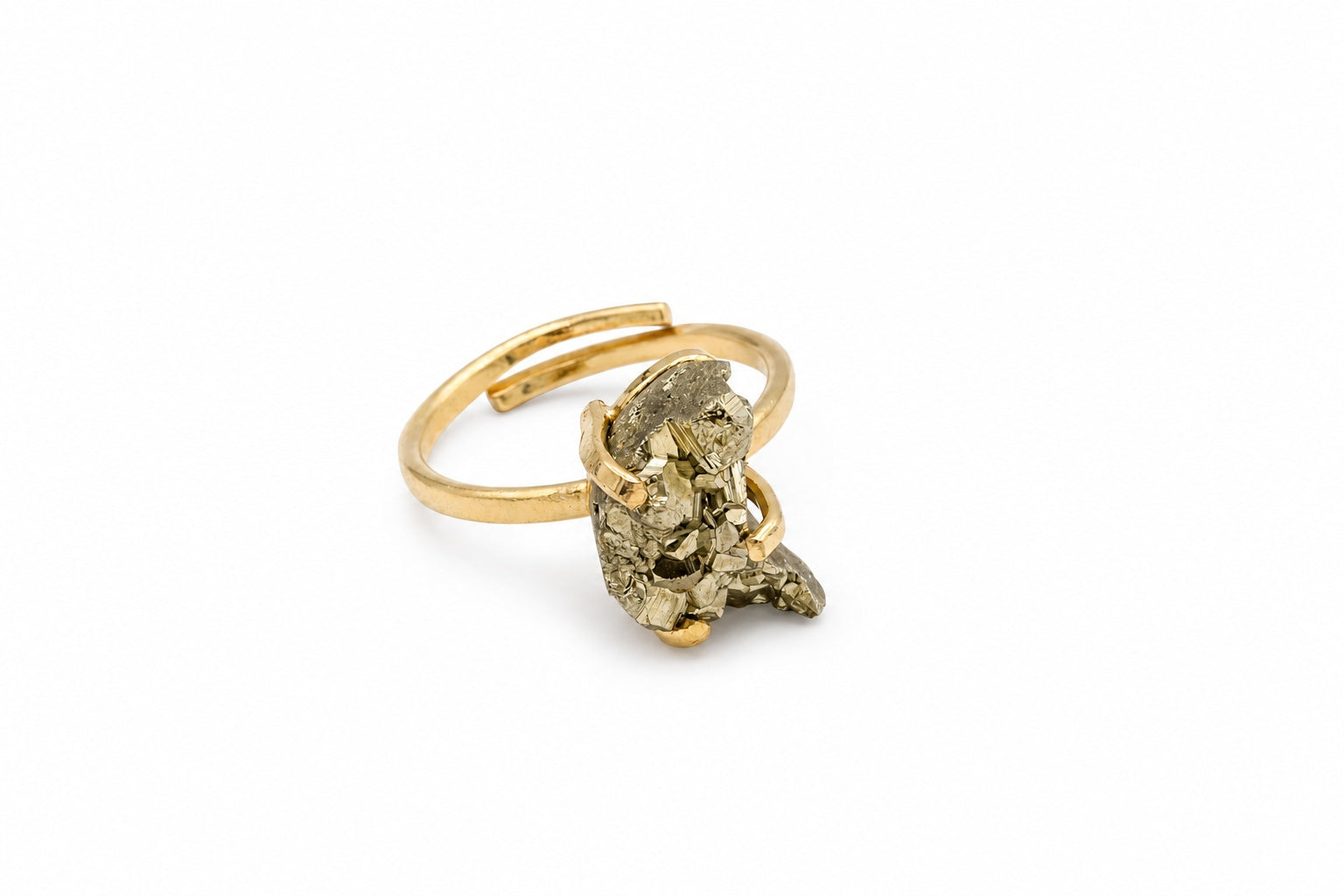 Ring Pyrit auf Ringschiene