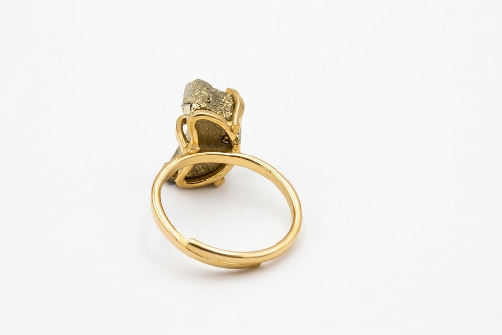 Ring Pyrit auf Ringschiene