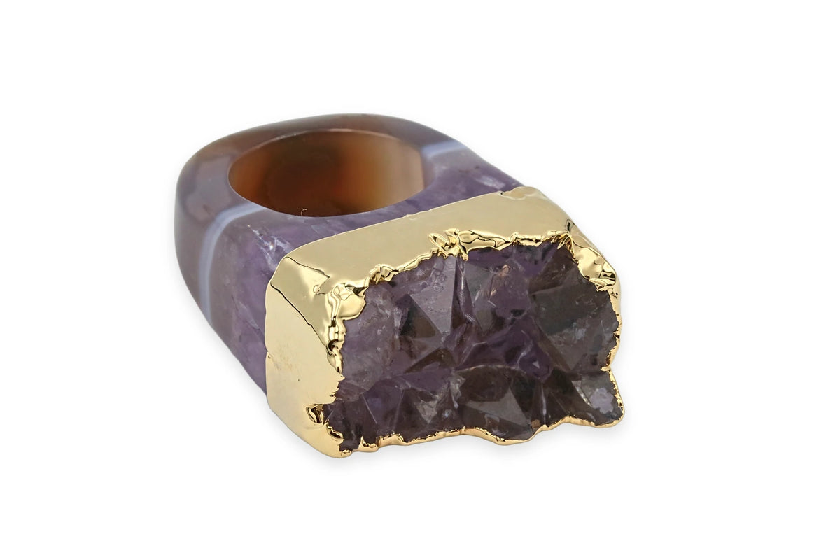 Pierścionek z ametystem, pozłacany — biżuteria Brazi