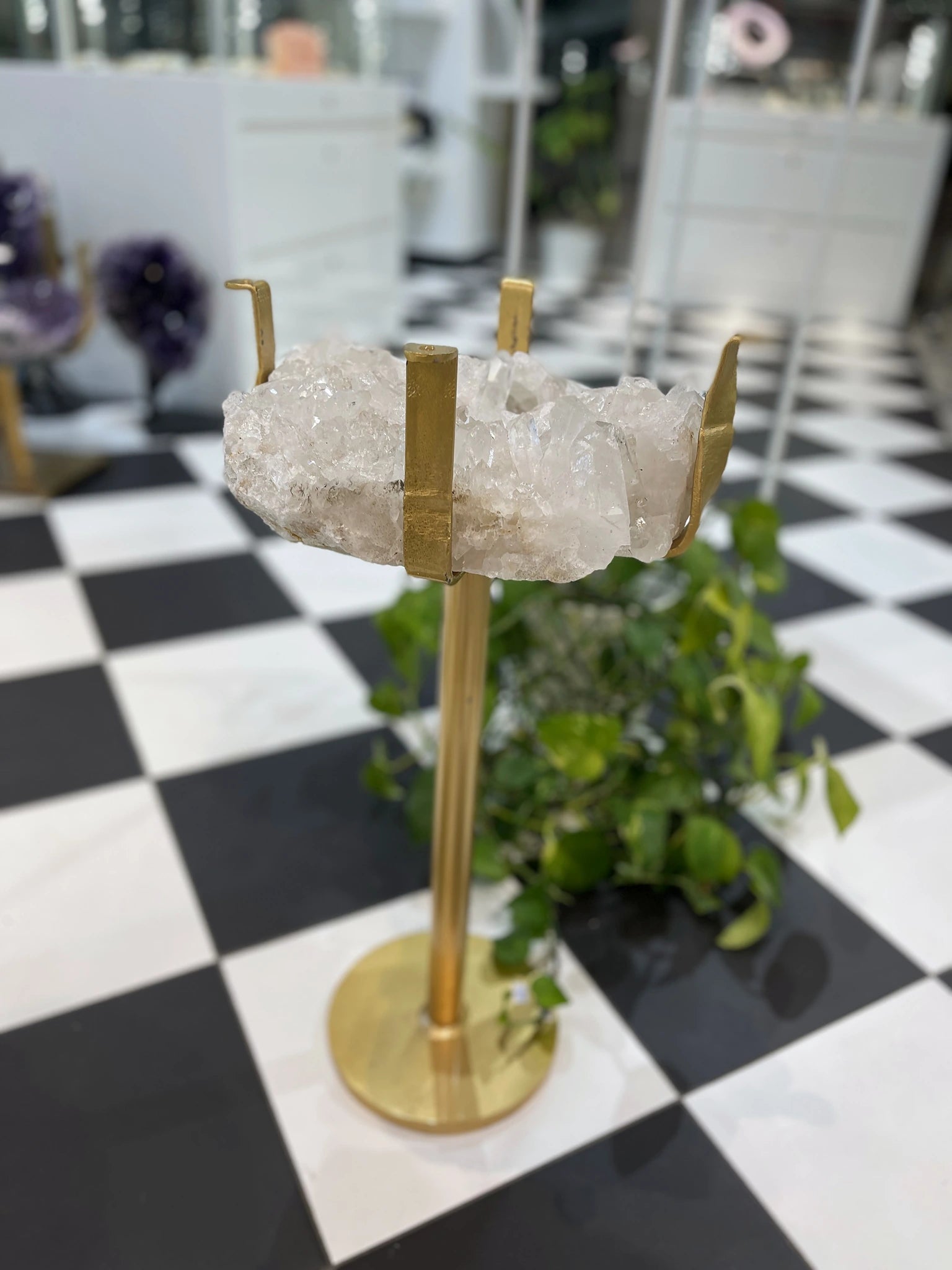 Stolik z Kryształem Górskim Druza 10kg nr. 242 — biżuteria Brazi