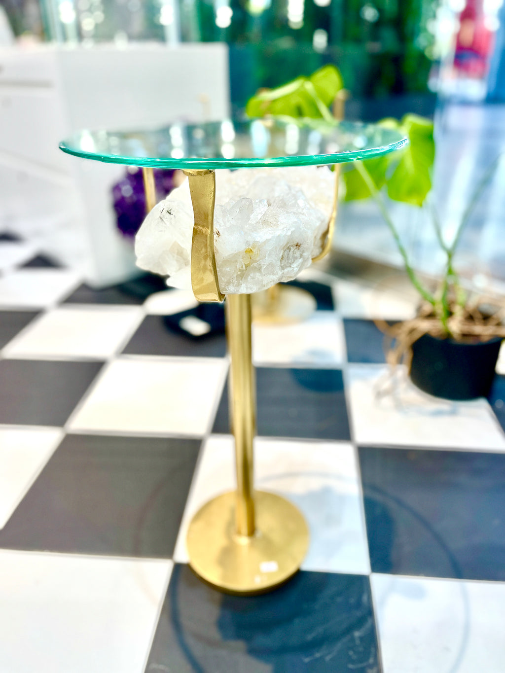 Mesa auxiliar con drusa de cristal de roca de 10 kg, n.º 242
