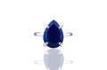 Pierścionek z naturalnym lapis lazuli 6 ct w kształcie kropli, srebrna oprawa, biżuteria Brazi.