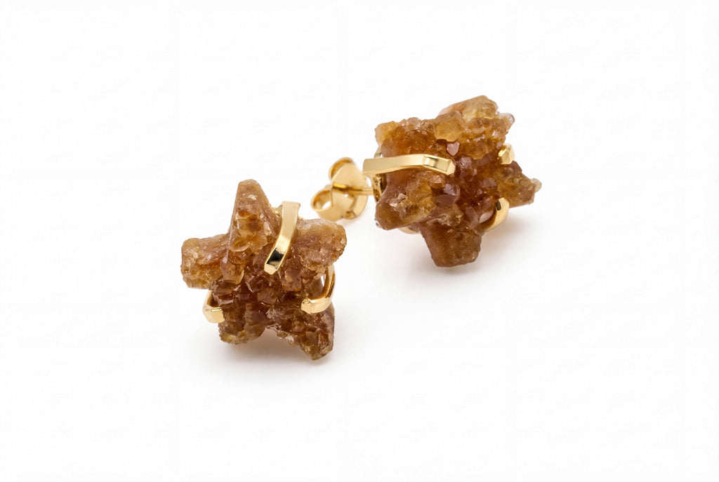 Kolczyki z naturalnym cytrynem w formie druzy w kształcie gwiazdek, biżuteria Brazi