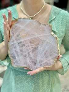 **Gold-Gilded Rose Quartz Platter – Luxurious Elegance for Your Kitchen**