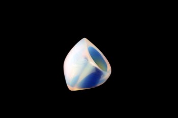 Pierścionek Opalit,  niebiesko-biały,  oryginalny design.