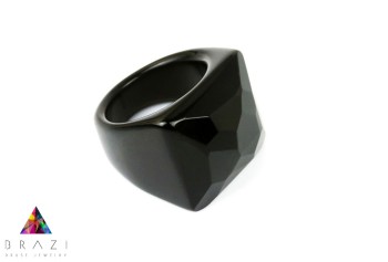 Pierścionek Onyks Fasetowany