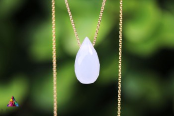 Naszyjnik Brazi Druse Jewelry: Kropla z Kamienia Księżycowego, delikatny, subtelny.