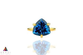 Pierścionek Topaz London Blue 4 ct. Trylion złoto 585