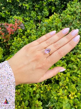 Pierścionek Brazi Druse Jewelry z ametystem, 6 ct, kształt kropli.