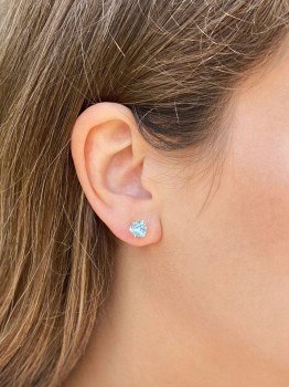 Kolczyki Brazi Druse, Topaz Sky Blue, trylion, 3 ct. Niebieskie, błyszczące.