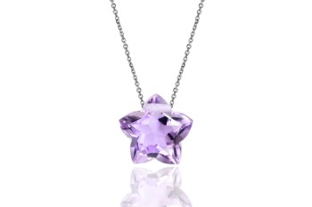 Naszyjnik z naturalnym ametystem w kształcie gwiazdki na srebrnym łańcuszku, biżuteria Brazi