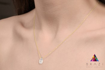Brazi Druse Jewelry: Naszyjnik z kroplowym kryształem górskim w złotej oprawie 585.