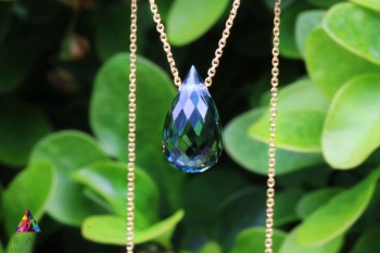 Komplet Brazi Druse Jewelry: naszyjnik z niebieskim topazem London Blue, krople, złoto 585.