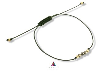 Bransoletka Szczęścia Brazi Druse Jewelry: subtelna, oliwkowa, z fasetowanymi pirytami.