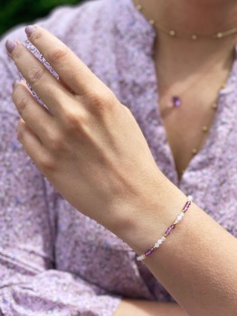 Delikatna bransoletka Brazi Druse z ametystu i kamienia księżycowego.