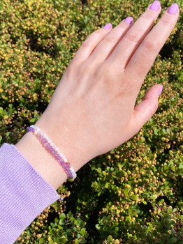 Dwurzędowa bransoletka z ametystu i kamienia księżycowego w świetle dziennym, biżuteria Brazi