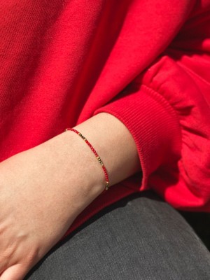 Bransoletka z koralem i pirytem na nadgarstku, ręcznie wykonana biżuteria naturalna Brazi