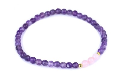 Fioletowa bransoletka z ametystu i różowego kwarcu Brazi Druse Jewelry.