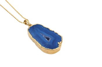 Naszyjnik Brazi Druse z niebieskiego agatu, złocona oprawa.