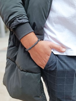 Męska bransoletka Brazi Druse z turmalinu i lawy, matowe wykończenie.