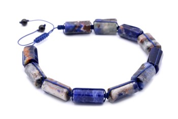 Męska bransoletka z bryłek naturalnego sodalitu na niebieskim sznurku z regulowanym zapięciem, Brazi.