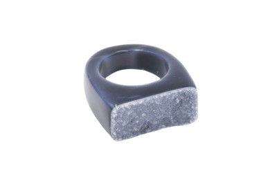 Pierścionek z szarym agatem druzowym, rozmiar 21. Brazi Druse Jewelry.