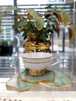 Podstawki Brazi Druse Jewelry z awenturynu, złocone, jasnozielone.