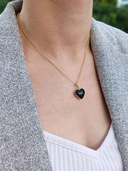 Naszyjnik z naturalnym onyksem w kształcie serca, pozłacany łańcuszek kulkowy, biżuteria Brazi