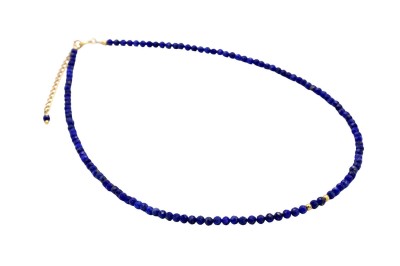 Naszyjnik z naturalnego lapis lazuli ze złotym elementem ozdobnym i zapięciem na karabińczyk, biżuteria Brazi