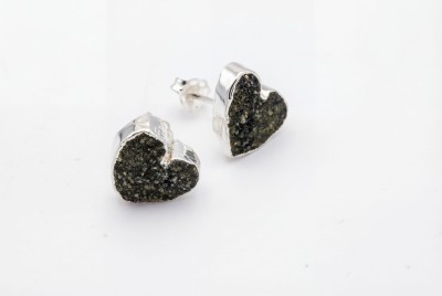 Kolczyki sztyfty z naturalnym agatem o strukturze druzy w kształcie serca, biżuteria Brazi